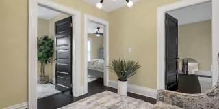 1756 Oak Street Gallery 24