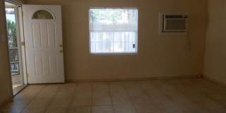 2/1 Duplex in College Park Area Gallery 1
