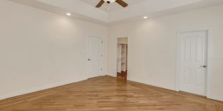 Beautiful & Spacious 4Bd 3.5Bath Home w/An Occupied Mother in Law Suite on Lower Level Gallery 40