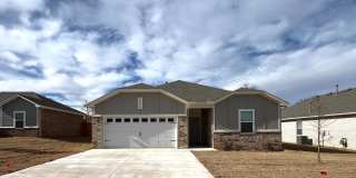 3 Bedroom 2 Bathroom 2 Car Garage Home in Oakdale School District Gallery 3