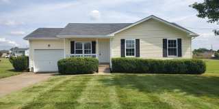 $1300 Charming 3 Beds 1 Bath Home Gallery 1