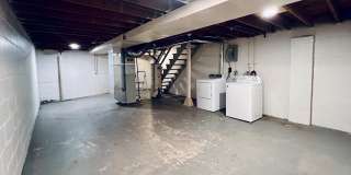 915 28th Street Gallery 12