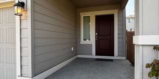Wonderfully maintained Rainier Ridge Puyallup Home! Gallery 3