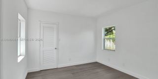 2804 SW 16 Street Gallery 11