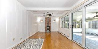 9504 VEIRS Drive Gallery 18