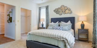 The Estates at Perimeter Gallery 22