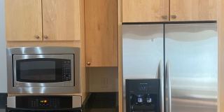 Vanderbilt Place - Wonderful Location 3 bedrooms/3 1/2 baths Gallery 13