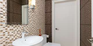 954 Sanibel Dr Gallery 27