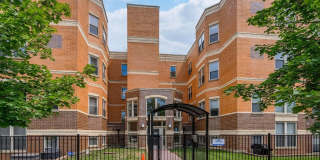 6015 N MOZART Street 6015 N MOZART Street Gallery 1