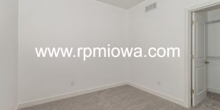 STUNNING HOME!! 4 Bed, 3 Bath Home in Altoona STUNNING HOME!! 4 Bed, 3 Bath Home in Altoona Gallery 17