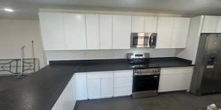 Charming 6-Bedroom Pool Home in Prime Tempe Location Gallery 14