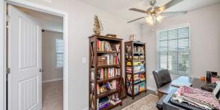 202 Wainwright Drive Gallery 34