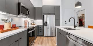 Aura Arts District Gallery 59