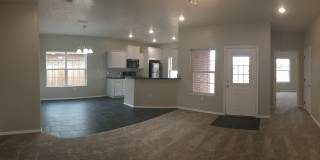 Stunning 3 Bed Home - Near Cannon AFB Gallery 5