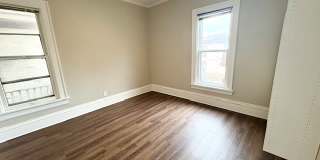 104 E. Dayton Street104-2 Gallery 12