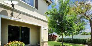 378 NE 47th Place Gallery 29