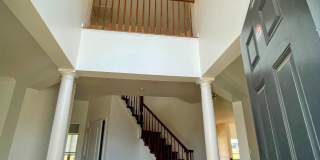 2900 VALERIAN Lane Gallery 4