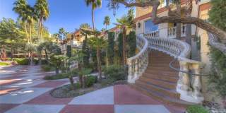 Great opportunity condo in a highly desirable central Las Vegas location Gallery 33