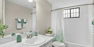 Brentwood Apartments Gallery 7
