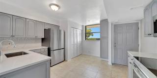 117 Lake Emerald Dr Gallery 8