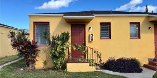 1739 Moffett Street Gallery 11