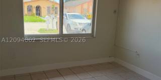 4008 W 10th Ct Gallery 1