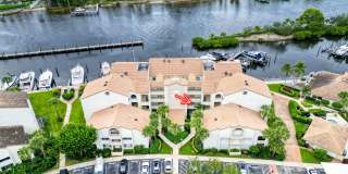 827 Oak Harbour Drive Gallery 3