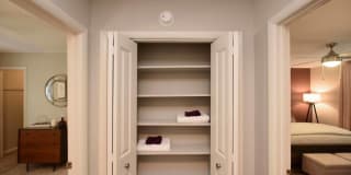 Icon Waverly Gallery 17