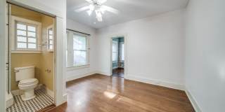 BEAUTIFUL HOME IN BLUEBONNET HILLS, ALAMO HEIGHTS Gallery 22