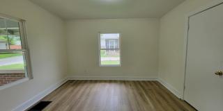 3 Bedroom, 1 Bath, Available July 2026 Gallery 17