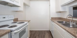 Maplewood Apartment Homes Gallery 18