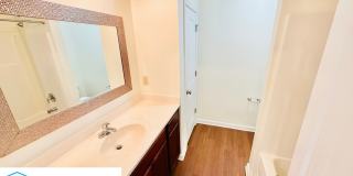 1314 Crosstown Court Gallery 9