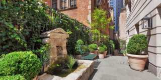 530 Park Avenue Gallery 10