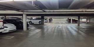Spacious Downtown Sacramento Condo Gallery 9