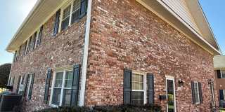 8766 WALUTES Circle Gallery 1