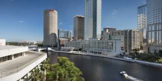 Arabelle Riverwalk Gallery 18