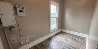1044-1046 East Long Street - 1046 Gallery 14