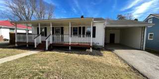 Cute Rental House in Shelbyville Gallery 1
