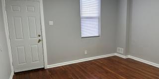 217 East Bringhurst Street Gallery 6