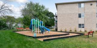 Creekside Gallery 18