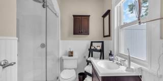 1211 Grand Avenue unit: 203 Gallery 16