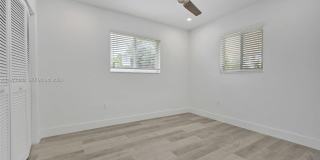 1401 NE 152nd Street, North Miami Beach, FL 33162 Gallery 14