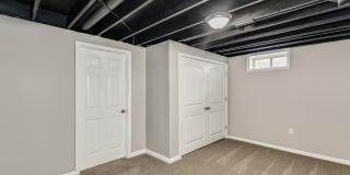 WEST Side Duplex for rent! Spacious 3 bed/2 bath duplex for rent! Move In Special- 1/2 off 2nd month's rent. Gallery 19
