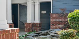 Avana Lexington Gallery 73