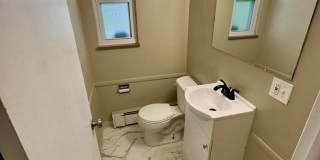3 Bedroom ~ Clintonville Gallery 17