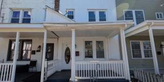 1005 N Michigan Ave Gallery 1