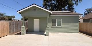Upgraded 1 bed, 1 bathroom home in Visalia CA. Gallery 3