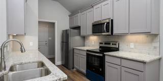 2801 Tulip Drive Gallery 12
