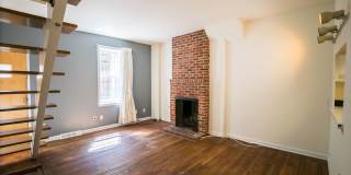 Two Bed Graduate Hospital Home Gallery 1