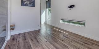 714 6th Avenue N Gallery 24